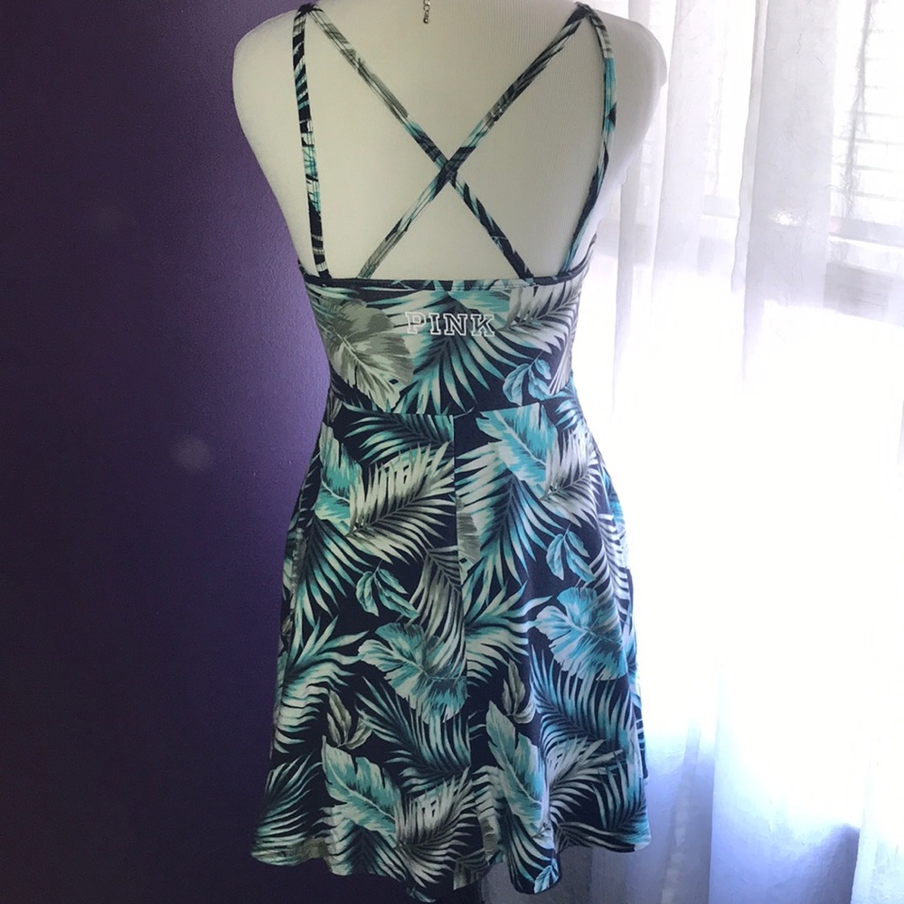 Victoria’s Secret sundress 🌴 - Picture 4 of 5